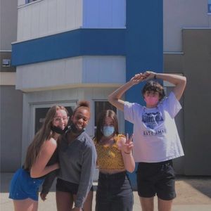 Meet your Posher, Megan